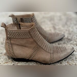 Anine Bing Studded Beige Ankle Boots